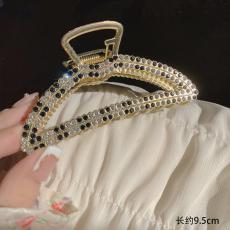 F812��Բ ���췢����ץ��Ů�ﶬ��ŷ��к����������2022���¿����ͷ��